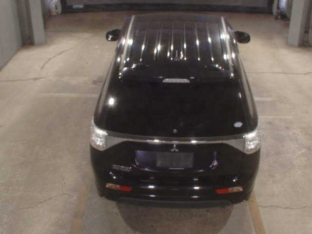 MITSUBISHI OUTLANDER PHEV 2014