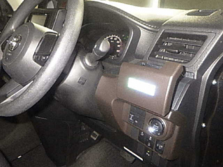 TOYOTA ROOMY 2022