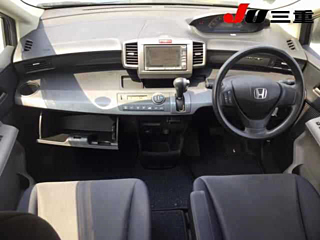 HONDA FREED 2008