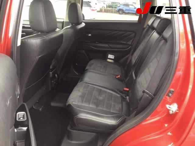 MITSUBISHI OUTLANDER PHEV 2017