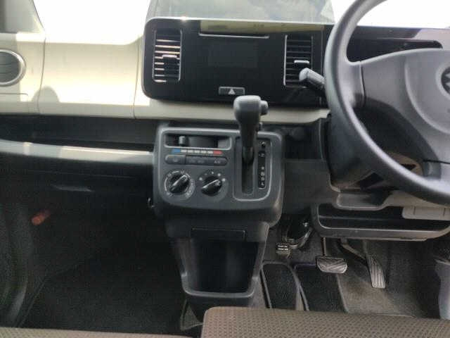 SUZUKI MRWAGON 2012