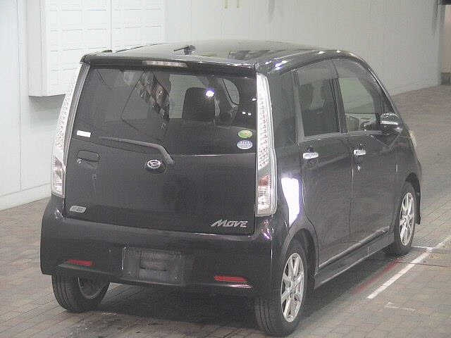 DAIHATSU MOVE 2016