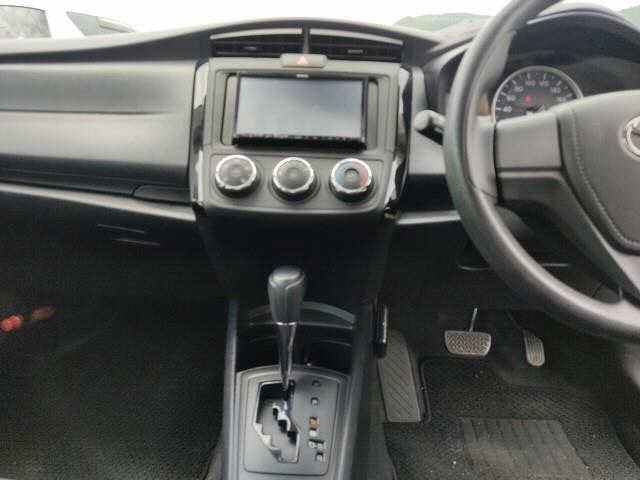 TOYOTA COROLLA AXIO 2020