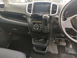 MITSUBISHI DELICA D2 2015