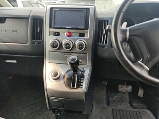MITSUBISHI DELICA D5 2010