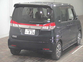 MITSUBISHI DELICA D2 2015