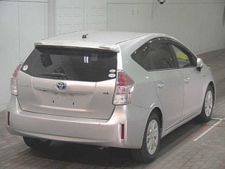 TOYOTA PRIUS ALPHA 2019