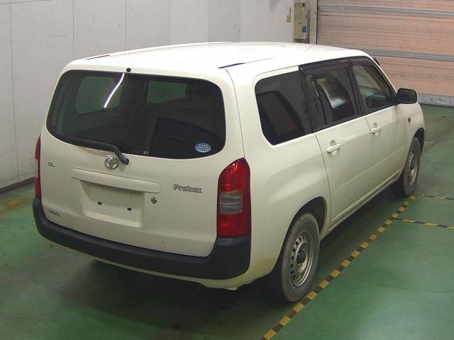 TOYOTA PROBOX 2013