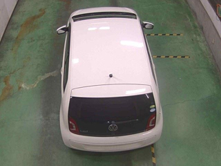 VOLKSWAGEN UP 2014