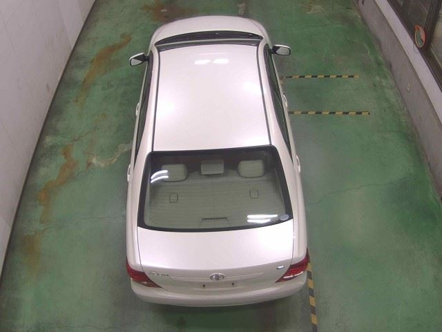 TOYOTA COROLLA AXIO 2011