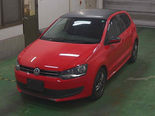 VOLKSWAGEN POLO 2012