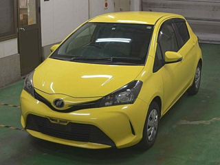 TOYOTA VITZ 2014