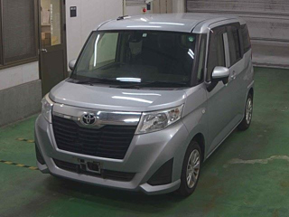 TOYOTA ROOMY 2018