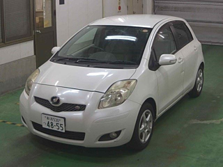 TOYOTA VITZ 2009