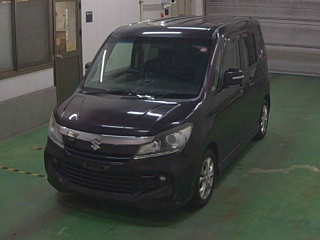 SUZUKI SOLIO 2013