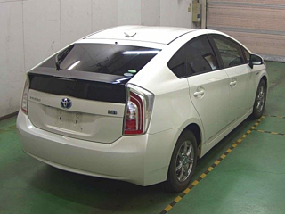 TOYOTA PRIUS 2012