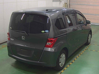 HONDA FREED 2010