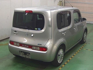 NISSAN CUBE 2011
