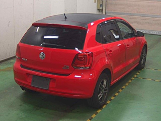 VOLKSWAGEN POLO 2012