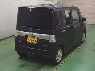DAIHATSU TANTO 2013