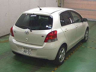 TOYOTA VITZ 2009