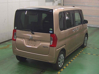 DAIHATSU TANTO 2016