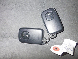 TOYOTA PRIUS 2010