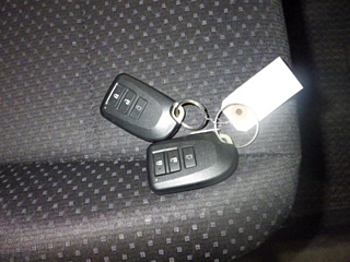 TOYOTA SPADE 2015