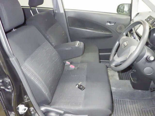 DAIHATSU MOVE 2014