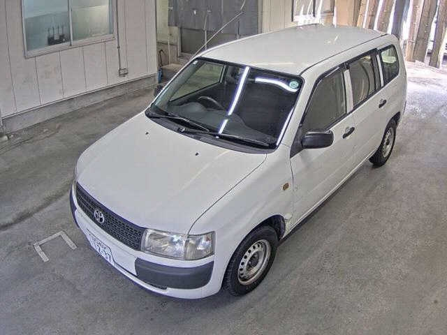 TOYOTA PROBOX 2013