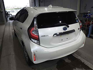 TOYOTA AQUA 2018
