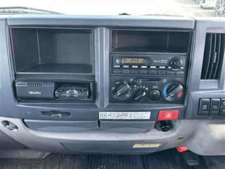 ISUZU ELF 2009