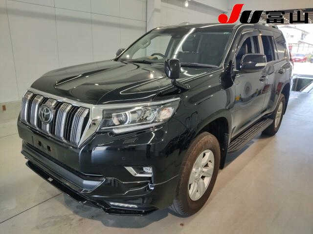 TOYOTA LAND CRUISER PRADO 2022