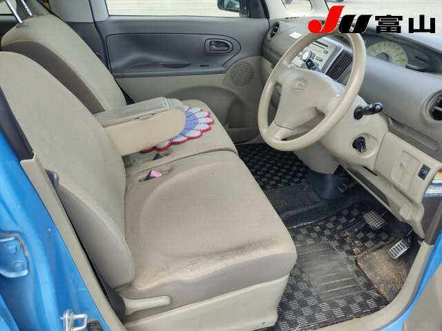 DAIHATSU TANTO 2008