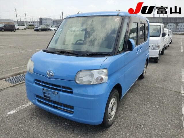 DAIHATSU TANTO 2008