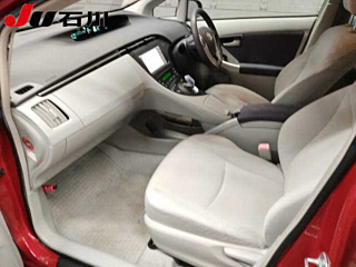 TOYOTA PRIUS 2010