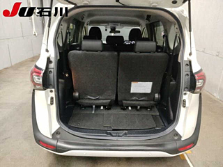 TOYOTA SIENTA 2019