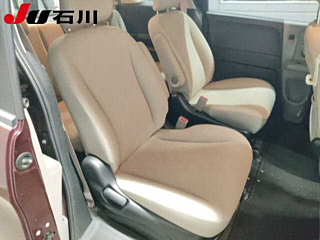 HONDA FREED 2010