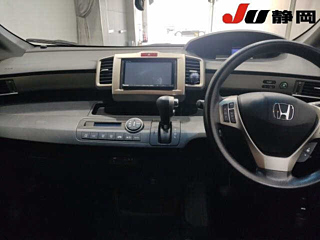 HONDA FREED 2014