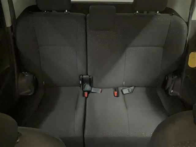 TOYOTA SPADE 2013