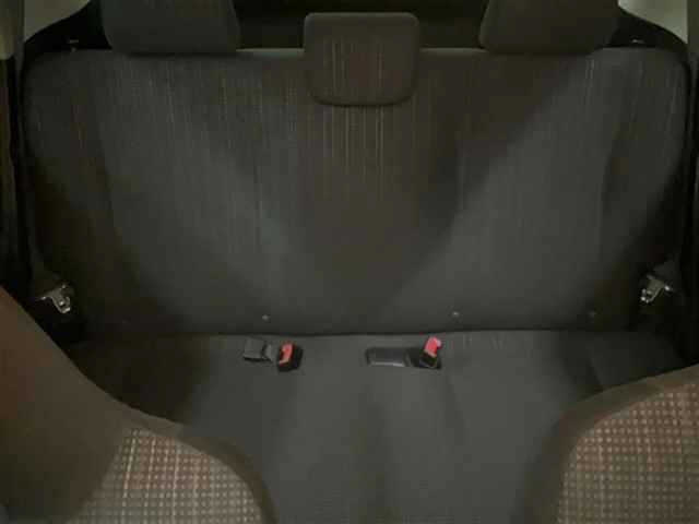 TOYOTA VITZ 2016