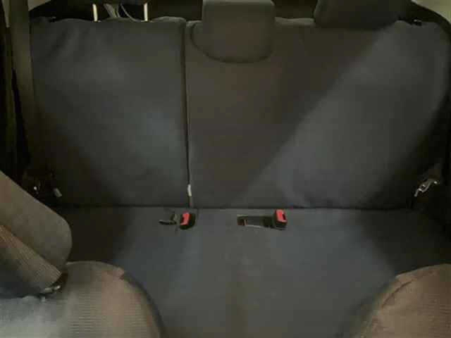 TOYOTA VITZ 2015