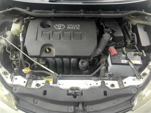 TOYOTA WISH 2010