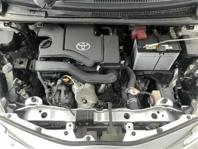 TOYOTA VITZ 2018