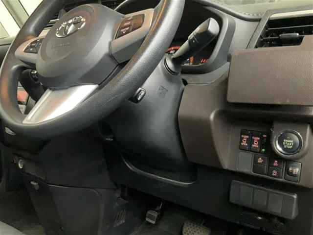 TOYOTA TANK 2018