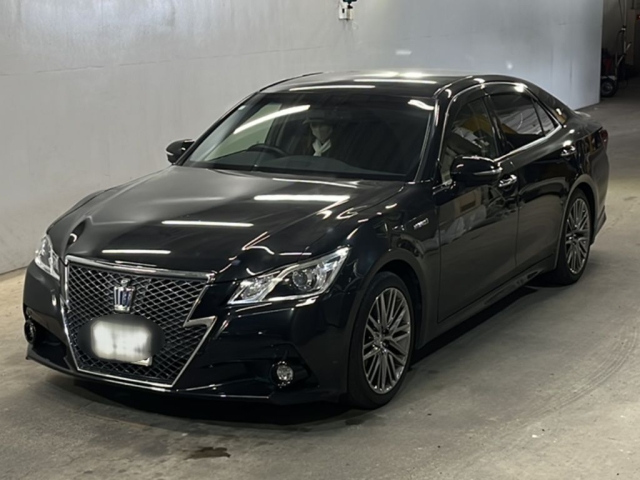 TOYOTA CROWN 2013