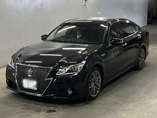 TOYOTA CROWN 2013