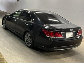 TOYOTA CROWN 2013