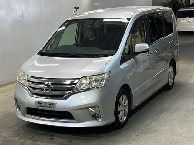 NISSAN SERENA 2012