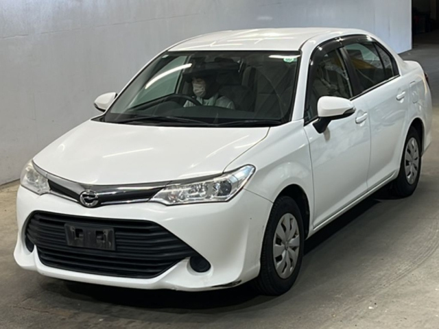 TOYOTA COROLLA AXIO 2016